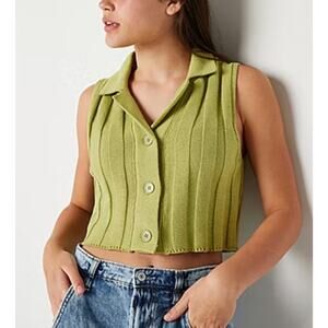 VICI Lime Green Ribbed Knit Cropped Button Up Vest Top Medium